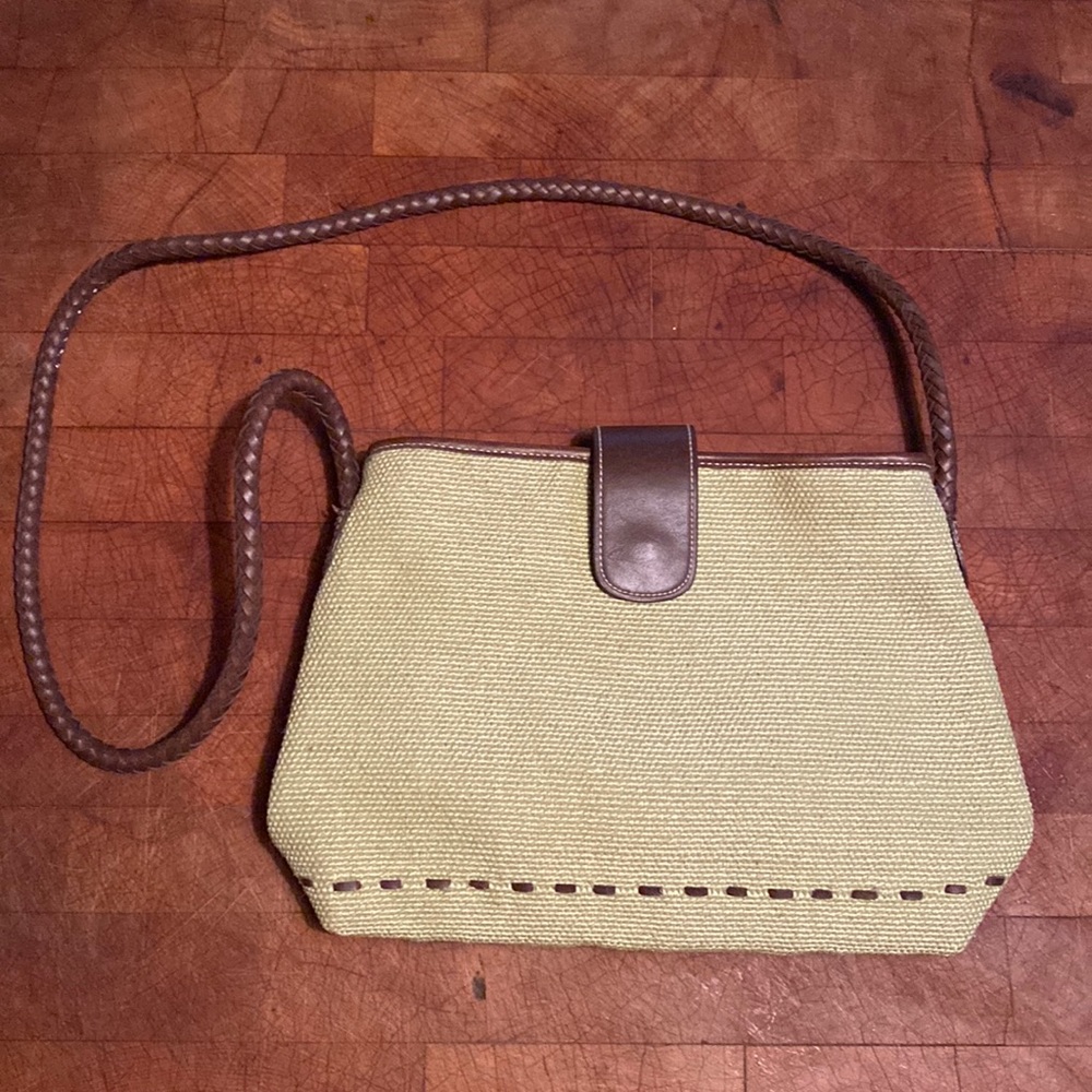Relic Vintage Light Green Woven Handbag